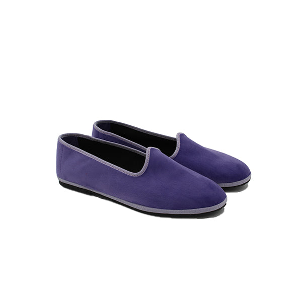 Traditioneller Friaulischer Flachschuh Lila