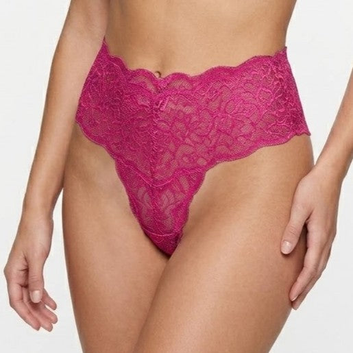My Way Mid Rise Thong Fuchsia